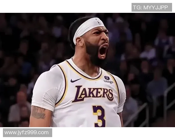 詹姆斯、浓眉哥正式加盟火箭！休斯顿队球迷欢呼雀跃